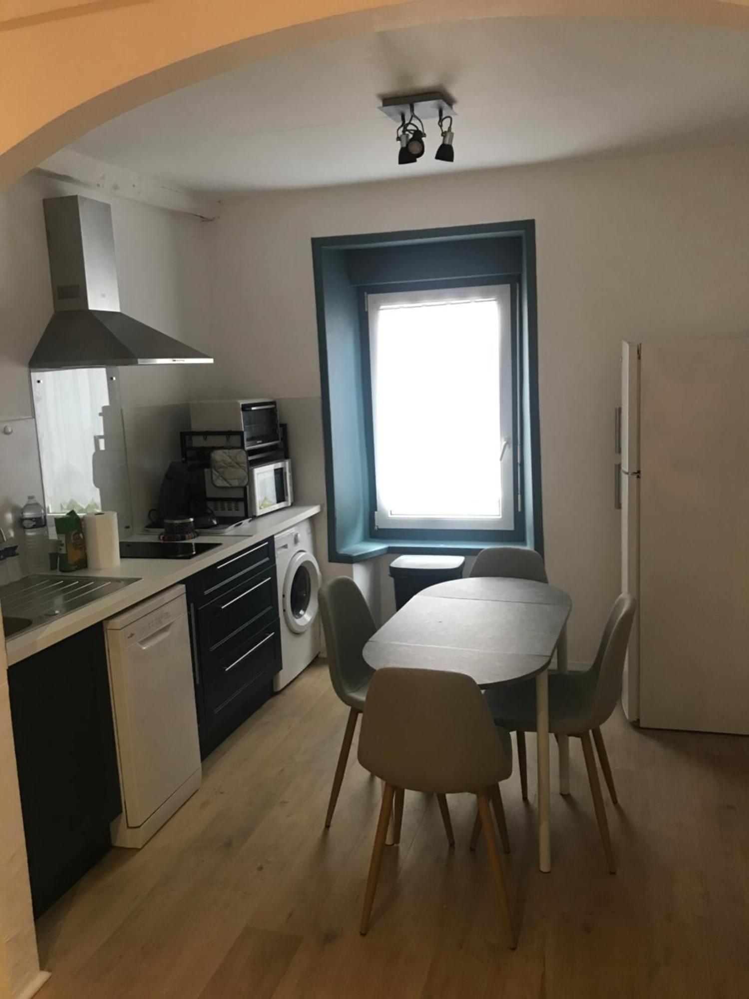 Joli Appartement Calme A Binic Dans Rue Pietonne Экстерьер фото